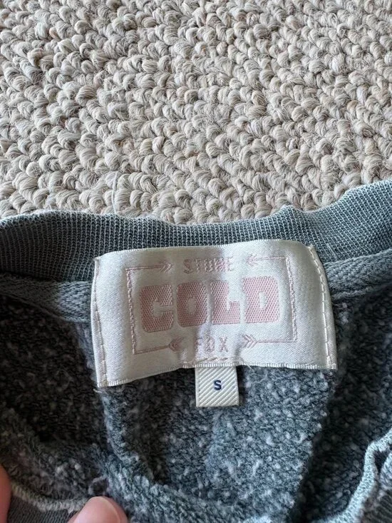 Stone Cold Fox Distressed Sage Green Sweatshirt Embroidered Logo S/M Coquette - Picture 4 of 9